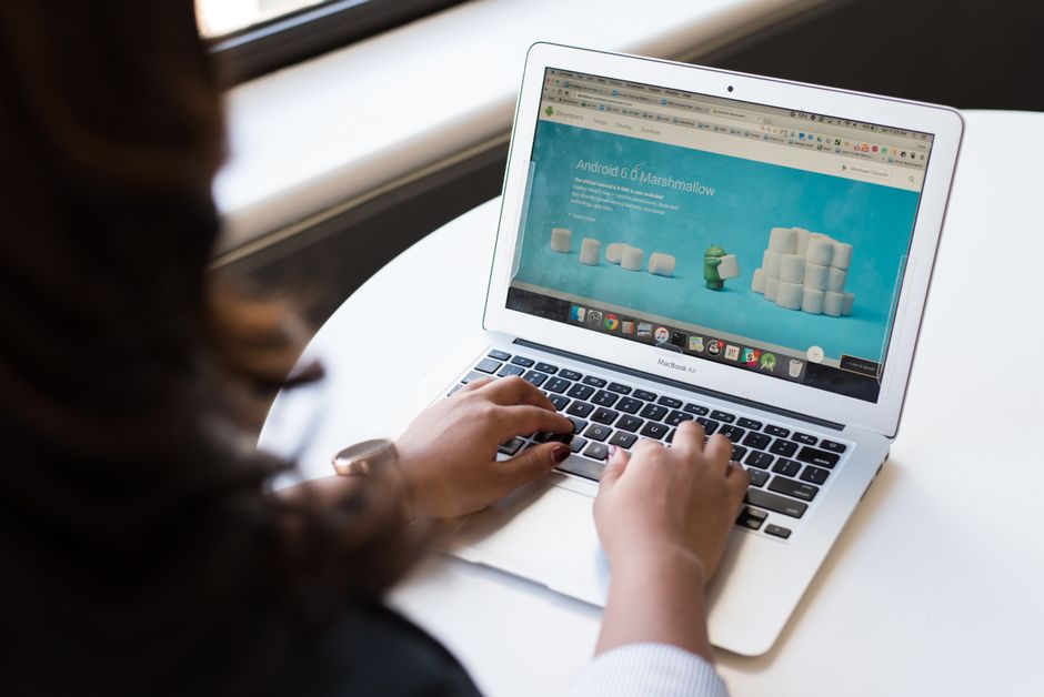 website maintenance laptop
